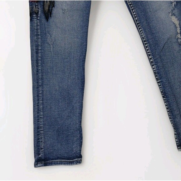 Men's Distressed Jeans with Native American Chief Head Embroidery 36 StreetWear - Picture 8 of 14